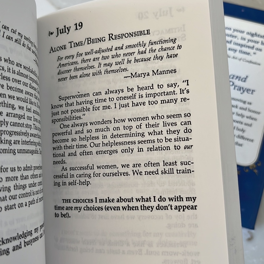 The Little Book of Prayers & Meditations for Women… - Picture 6 of 10